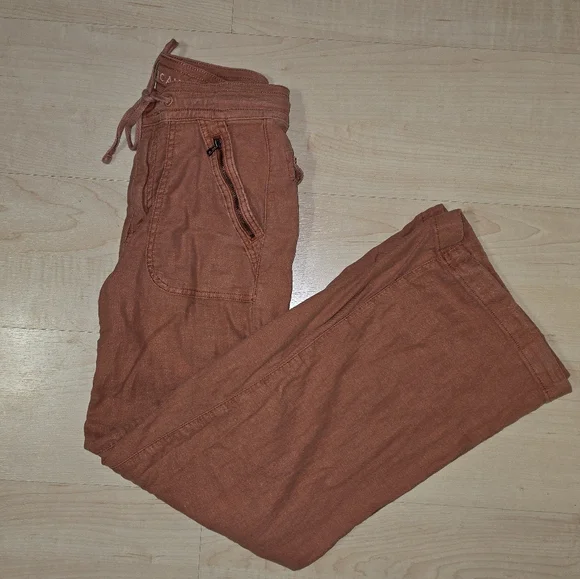 AE Dreamy Drape Linen-Blend Baggy Wide-Leg Cargo Pants Size: 000 - Picture 9 of 9